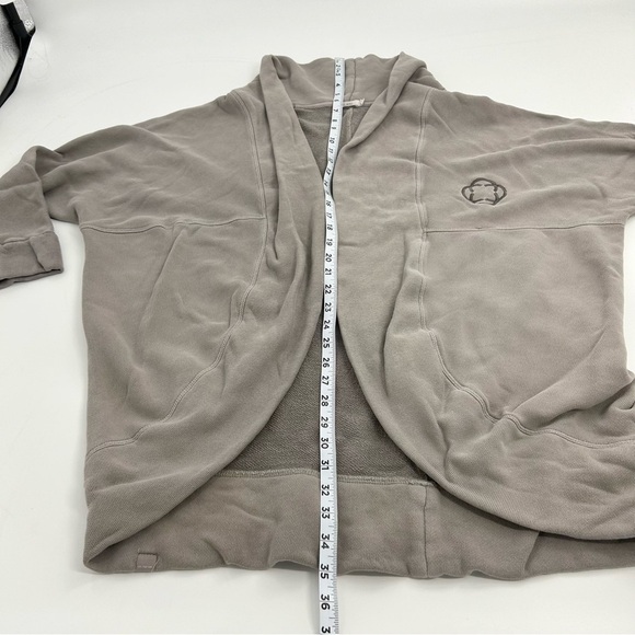 Barefoot Dreams Malibu Collection Gray Slate Brushed Terry Circle Cardigan S/M - Picture 5 of 10